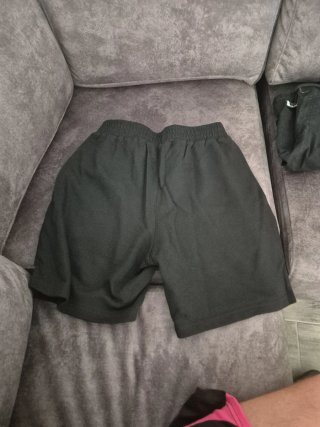 Pantalón corto Maktub negro talla S