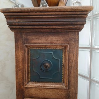 Cajonera de madera vintage con 4 cajones