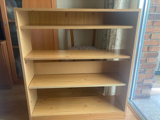 Estantería de madera para zapatos