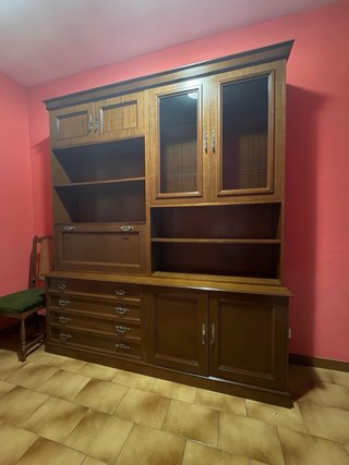 Mueble bar madera y cristal