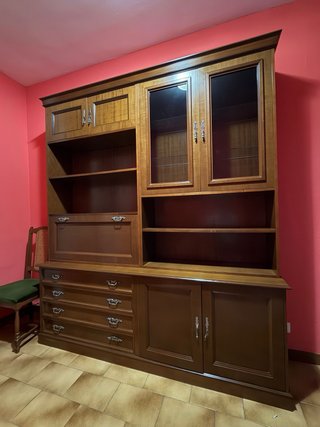 Mueble bar madera y cristal