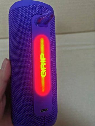Altavoz JBL GRIP púrpura