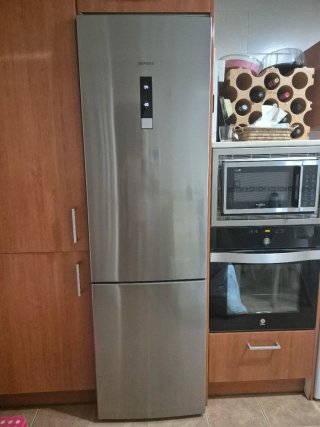Frigorifico combi Siemens KG39NXI33/27.