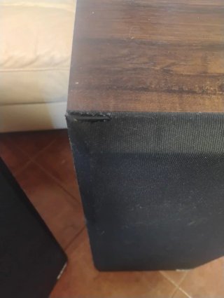 Par Altavoces B&W DM220i