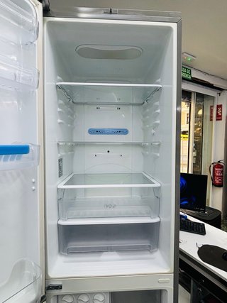 Nevera LG Plata