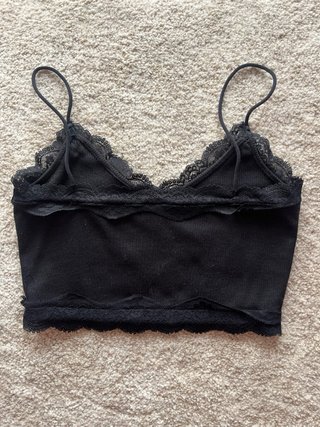 Top negro encaje tirantes
