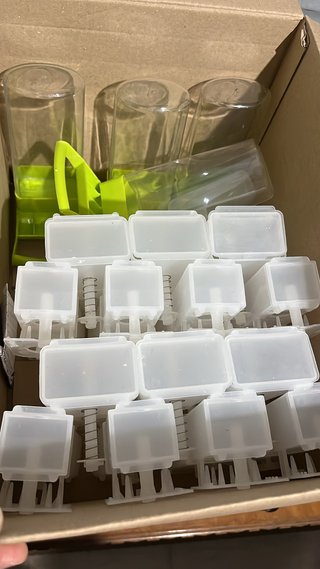 Tolvas comederos para jaulas