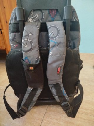 Mochila Totto Gris Estampado Bicicletas