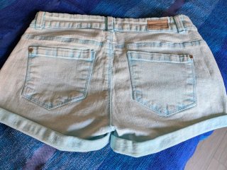 Pantalón corto vaquero chica