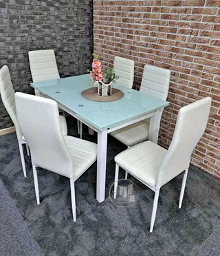 Mesa de Cristal Extensible 170cm con 6 Sillas Polipiel