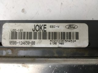 Centralita Motor Ford Mondeo I