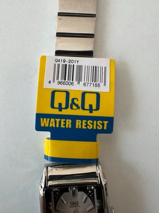 Reloj Q&Q by Citizen nuevo con etiqueta