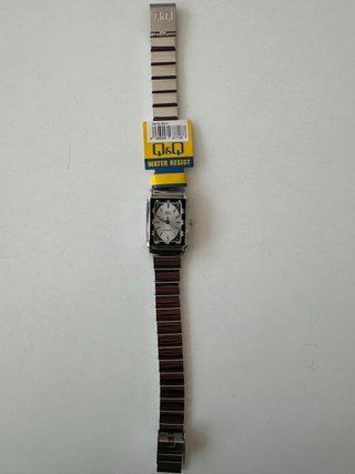 Reloj Q&Q by Citizen nuevo con etiqueta