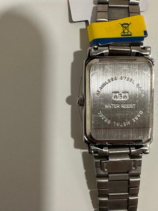 Reloj Q&Q by Citizen nuevo con etiqueta
