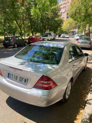 Mercedes-Benz Clase C 240 W203 etiquetaC