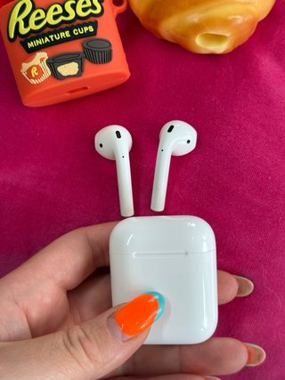 Airpods 2 generación + fundas