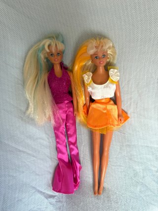 2 Muñecas Nancy Famosa