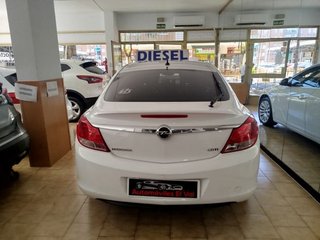 Opel Insignia  4p Cosmo 2.0 CDTI 130 CV