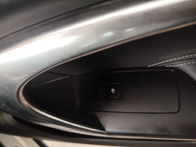 Opel Insignia 2011, foto 10