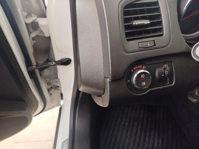 Opel Insignia 2011, foto 14
