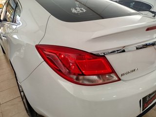 Opel Insignia  4p Cosmo 2.0 CDTI 130 CV