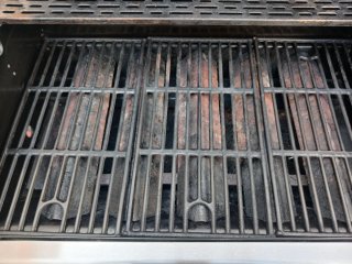 Barbacoa de Gas Prácticamente nueva solo un año
