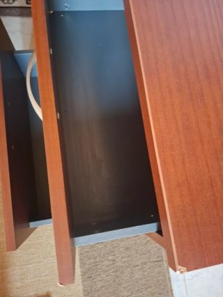 2 Mesitas de Noche Madera. Negosiable