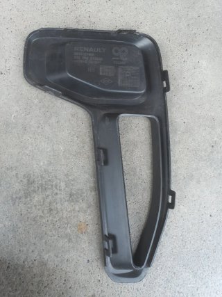 Moldura  defensa delantera Nissan Primastar