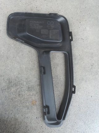 Moldura  defensa delantera Nissan Primastar