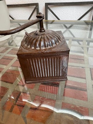 Molinillo de café antiguo FAB