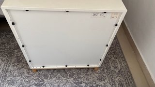 Mueble Eket Ikea con patas