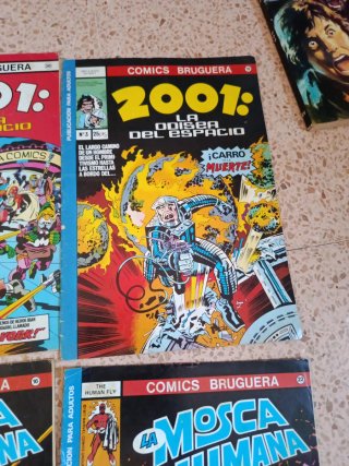 2001 n° 3 y 5  La mosca humana n° 4 y 5