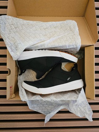 Zapatillas Vans Ultrarange Gore Negras