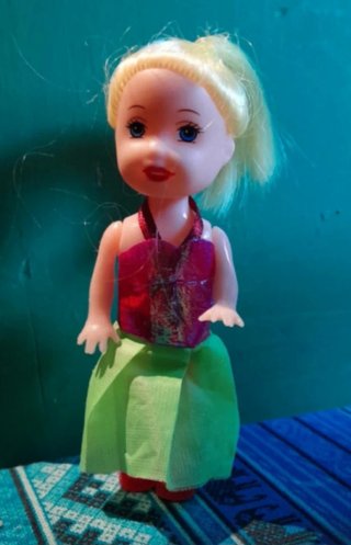 Kelly hermanita de Barbie