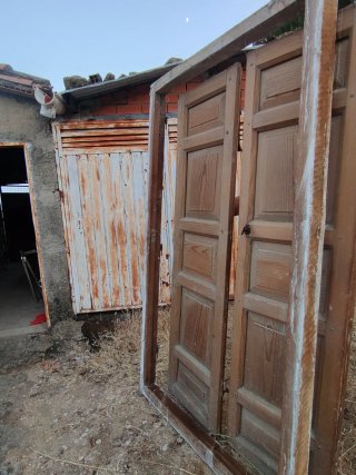 Puerta madera antigua +100 años