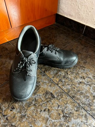 Zapatos de seguridad puntera de acero