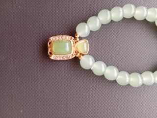 Pulsera Jade Cierre Dorado