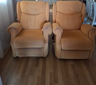 2 Sillones Relax Tela/Metal Buen Estado