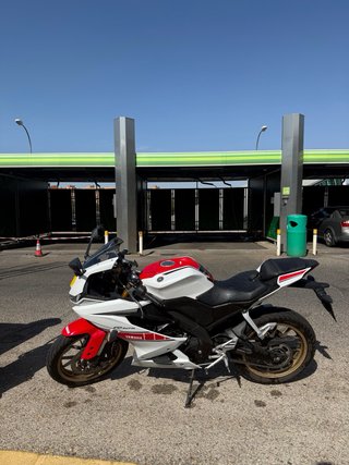 Yamaha Yzf R125 60th aniversario