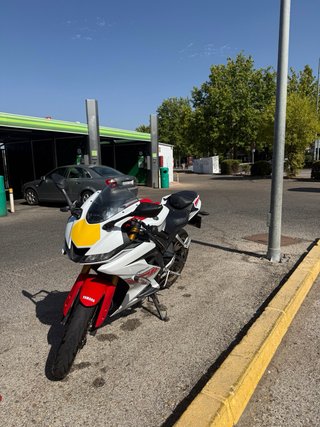 Yamaha Yzf R125 60th aniversario