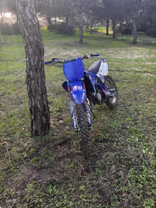 Yamaha YZ 125