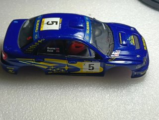 Carrocería y chasis Subaru Scalextric