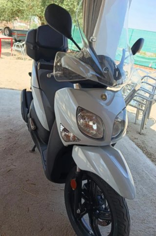 YAMAHA XENTER 125