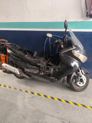 Suzuki Burgman 200 (2009) Despiece