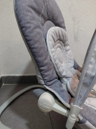 Hamaca bebé Chicco gris