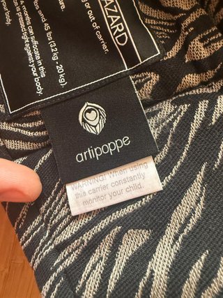 Mochila portabebés Artipoppe Zeitgeist – Estampado