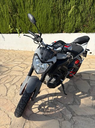 Yamaha MT-125 2019 Naked Gris/Naranja