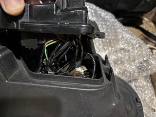 Faro lado piloto (izq) Xenon Golf 4 GTI 2003