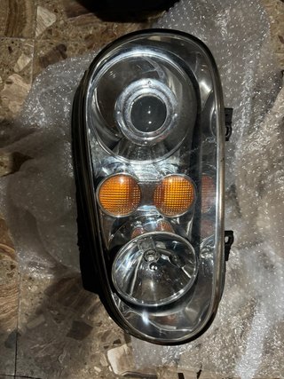 Faro lado piloto (izq) Xenon Golf 4 GTI 2003