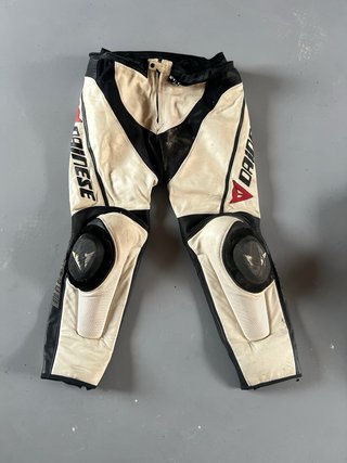 Mono Dainese Laguna Seca Moto Piel Blanco Negro